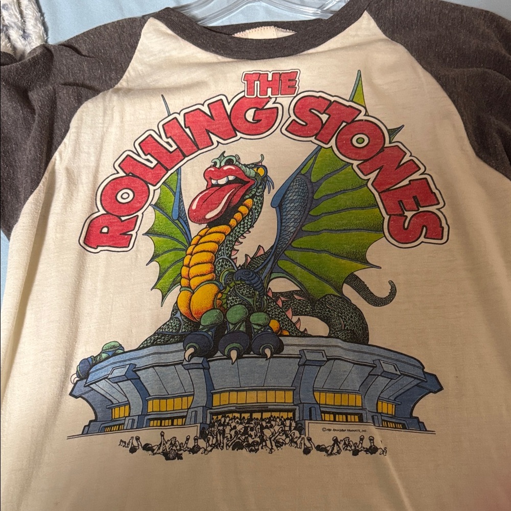 Vintage concert merchThe Rolling Stones 3/4 Sleeve Shirt - Cream and grey